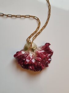 Collar de flor Clavel