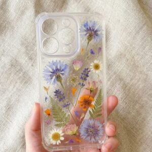 Taller de fundas para móvil con flores reales